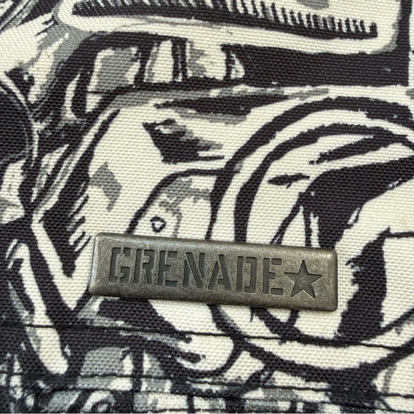 Grenade Fatigue Project AOP Hooded Full Zip Snowboard Jacket Mens Size S RARE - Picture 3 of 11